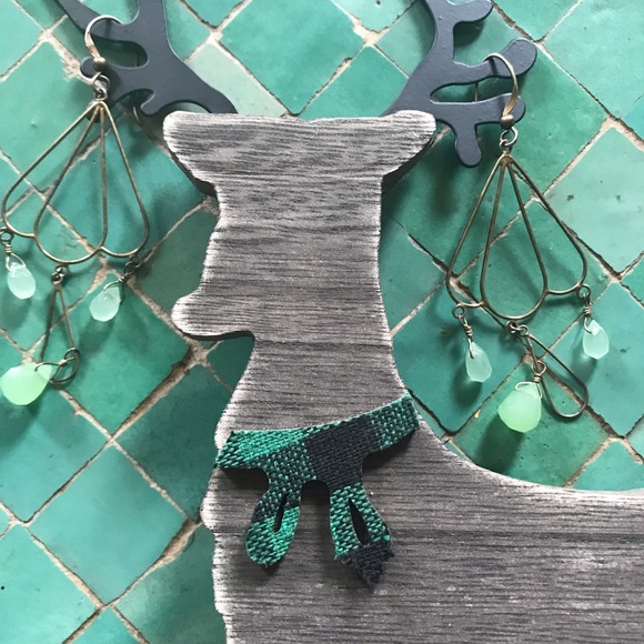 Beautiful BoHo nouveau style earrings 925 &celadon green stones - Picture 2 of 5